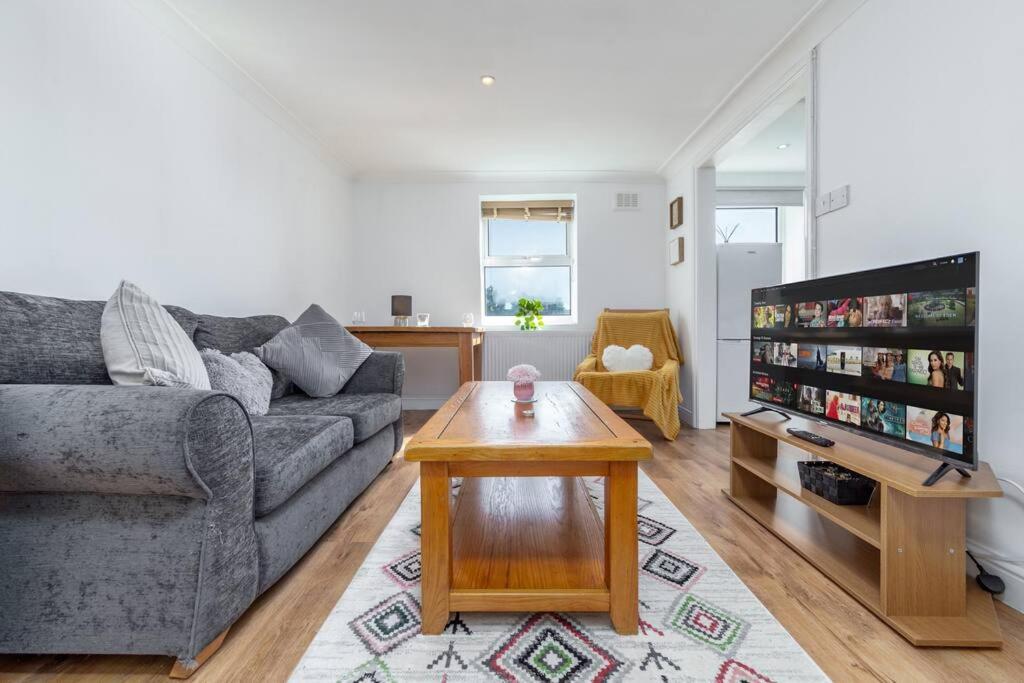 Lovely One Bedroom Flat On Edgware Road #03 ロンドン エクステリア 写真