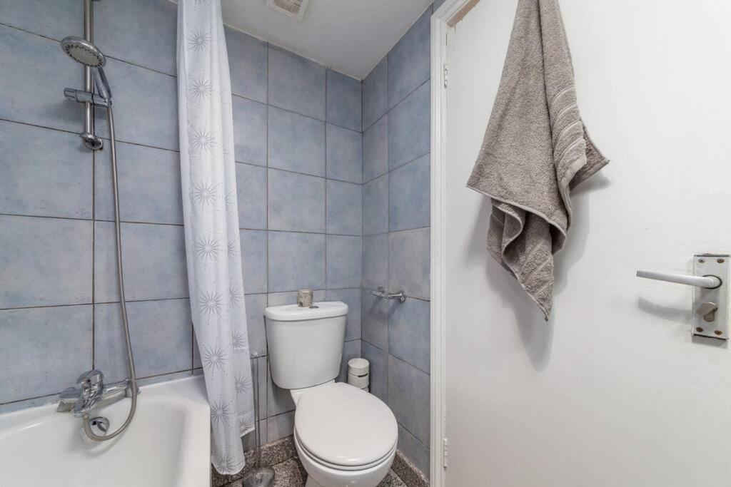 Lovely One Bedroom Flat On Edgware Road #03 ロンドン エクステリア 写真